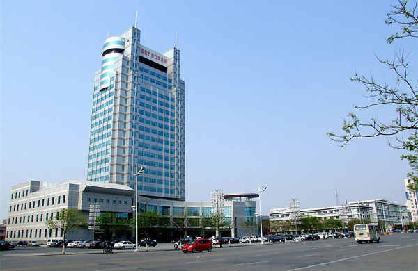 易事特护航辽河油田