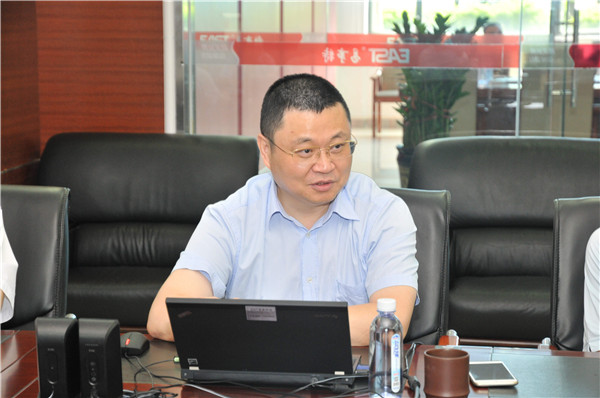 中组部副巡视员,新疆生产建设兵团党委组织部副部长秦富平率考察团